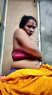 Hotty-dola online show from 01-28-25, 05:14