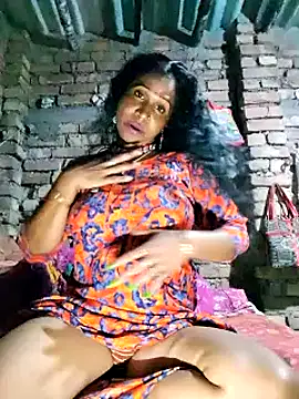 Hotty-dola online show from 02-01-25, 05:05