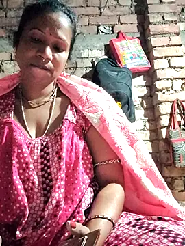 Hotty-dola online show from 02-08-25, 02:38
