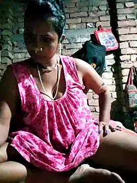 Hotty-dola online show from 02-17-25, 04:48