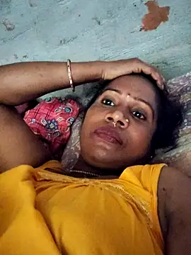Hotty-dola online show from 03-01-25, 08:23
