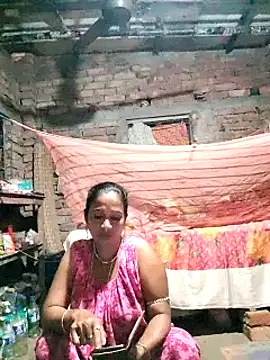 Hotty-dola online show from 03-06-25, 07:10