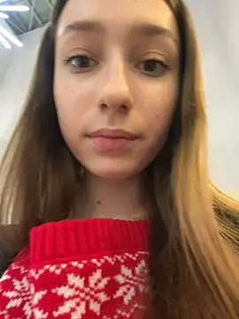 Lia  Love online show from 12-18-24, 04:17