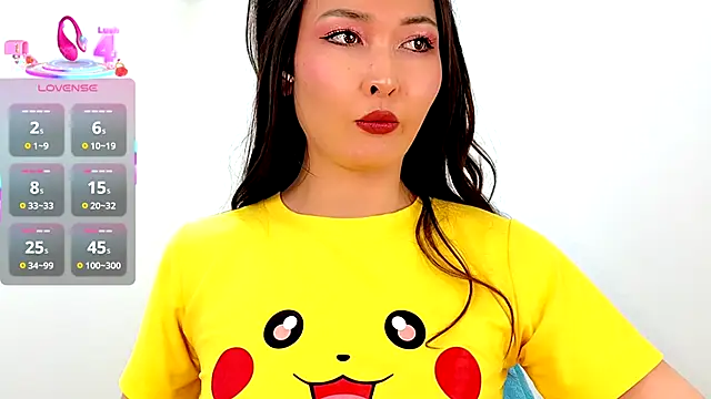 honey yani online show from 11-11-25, 11:49