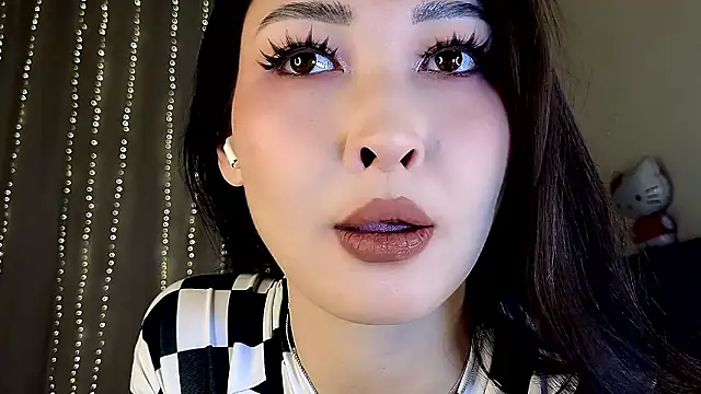 honey yani online show from 03-15-26, 12:38