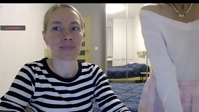 Snapshot of Pepper_mur chatting on 10-16-25, 05:47 Pepper mur online show from 10-16-25, 05:47