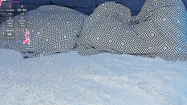 Snapshot of MerylHedley chatting on 02-21-25, 01:22 MerylHedley online show from 02-21-25, 01:22