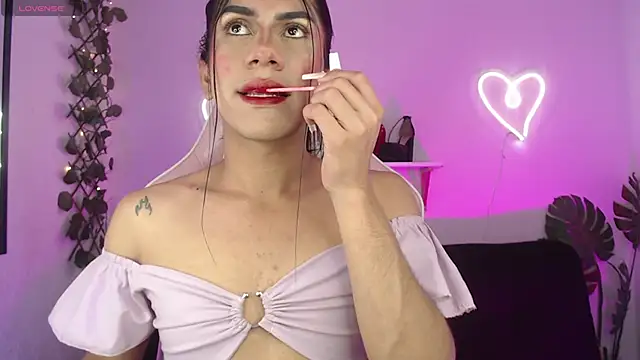 Tefy bratz online show from 02-04-25, 04:37
