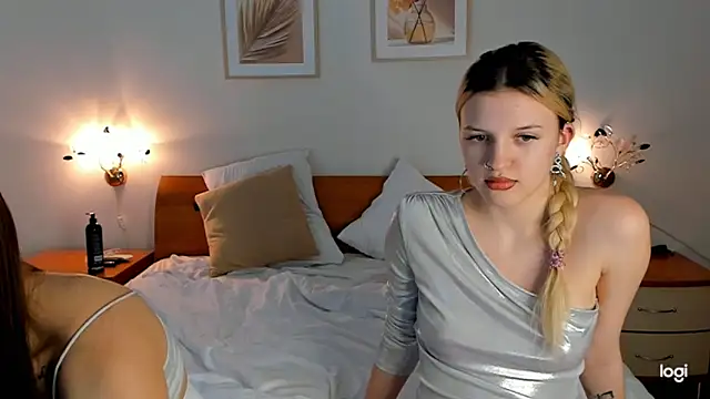 Snapshot of ShySonya chatting on 01-26-25, 02:08 ShySonya online show from 01-26-25, 02:08