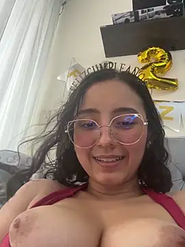 Kay LustyWife online show from 03-18-25, 05:42