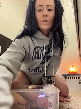 Snapshot of SweetSolez chatting on 02-14-26, 10:28 SweetSolez online show from 02-14-26, 10:28