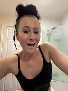 Snapshot of SweetSolez chatting on 02-28-26, 10:11 SweetSolez online show from 02-28-26, 10:11