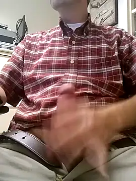 Snapshot of mike_stroker_us chatting on 07-01-26, 09:36 mike stroker us online show from 07-01-26, 09:36