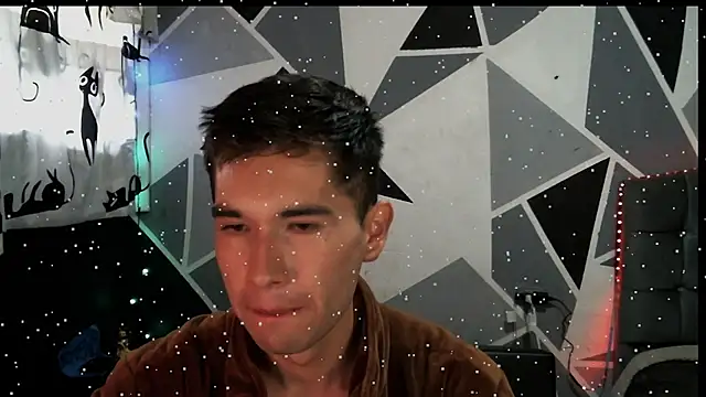 Snapshot of samael1107 chatting on 12-25-24, 04:00 samael1107 online show from 12-25-24, 04:00