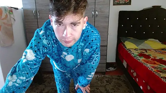 Snapshot of samael1107 chatting on 12-03-25, 11:30 samael1107 online show from 12-03-25, 11:30