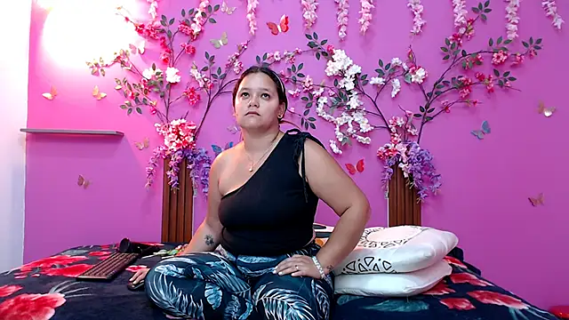 Snapshot of analdeepalejandra18 chatting on 02-17-25, 07:21 analdeepalejandra18 online show from 02-17-25, 07:21