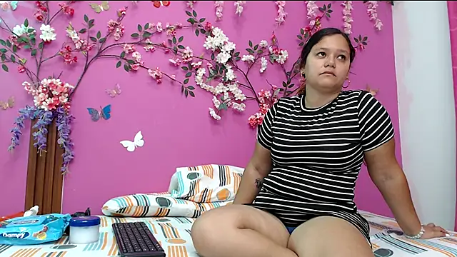 Snapshot of analdeepalejandra18 chatting on 03-19-25, 07:27 analdeepalejandra18 online show from 03-19-25, 07:27