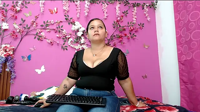 Snapshot of analdeepalejandra18 chatting on 03-21-25, 07:13 analdeepalejandra18 online show from 03-21-25, 07:13
