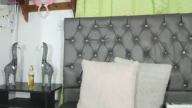 catalina Ada online show from 02-15-25, 06:33