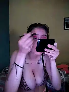 Alexandra 65 online show from 12-15-24, 01:54