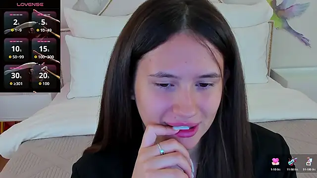 milaleoneli online show from 02-17-26, 03:08