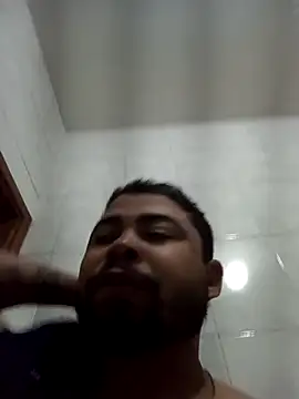 Snapshot of jeansantos-97 chatting on 10-17-25, 04:59 jeansantos-97 online show from 10-17-25, 04:59