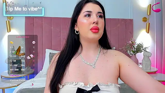 Snapshot of Mayzzie chatting on 09-11-25, 07:36 Mayzzie online show from 09-11-25, 07:36