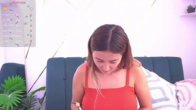 Snapshot of b3llaspringg chatting on 11-25-25, 04:07 b3llaspringg online show from 11-25-25, 04:07