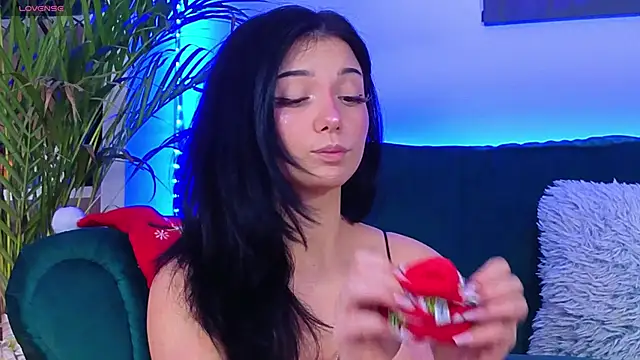 AveryWillow online show from 12-01-25, 08:25