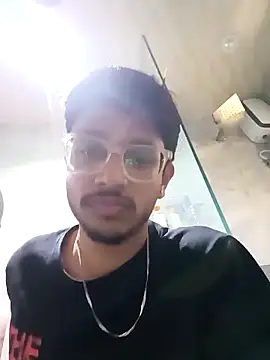 skinnyyyyyyyyy online show from 11-04-25, 04:44