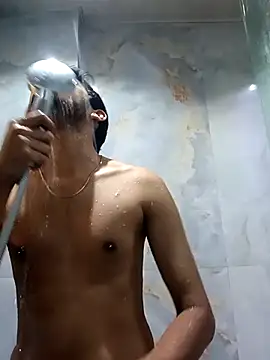 skinnyyyyyyyyy online show from 04-08-26, 04:34