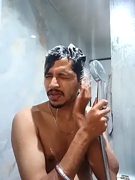 skinnyyyyyyyyy online show from 04-28-26, 03:44