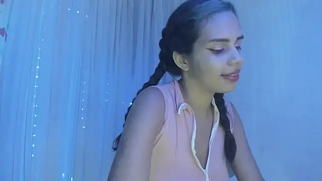 IvyLayla  online show from 01-25-25, 04:02