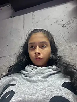 Bonnie willliams19 online show from 12-18-24, 12:32