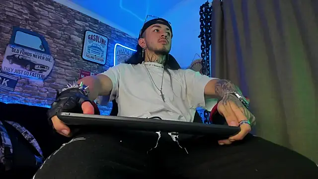 the beast master  online show from 03-05-25, 12:11