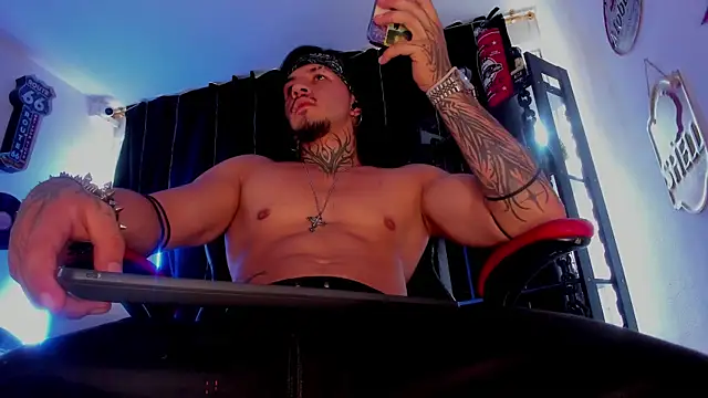 the beast master  online show from 12-02-25, 07:42