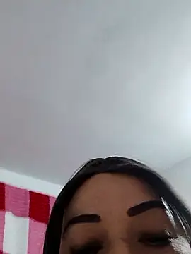 Snapshot of _Prinscarlet_ chatting on 12-02-24, 05:04 Prinscarlet online show from 12-02-24, 05:04