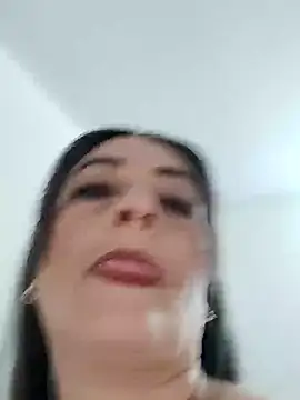 Snapshot of _Prinscarlet_ chatting on 01-04-25, 01:10 Prinscarlet online show from 01-04-25, 01:10