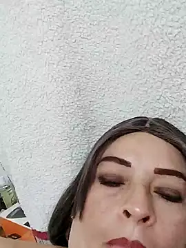 Snapshot of _Prinscarlet_ chatting on 01-20-25, 04:10 Prinscarlet online show from 01-20-25, 04:10