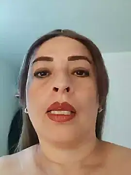 Snapshot of _Prinscarlet_ chatting on 01-21-25, 07:28 Prinscarlet online show from 01-21-25, 07:28