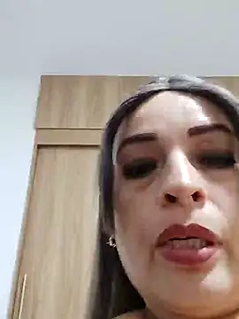 Snapshot of _Prinscarlet_ chatting on 02-09-25, 03:00 Prinscarlet online show from 02-09-25, 03:00