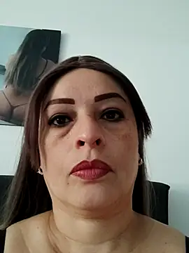 Snapshot of _Prinscarlet_ chatting on 03-14-25, 07:44 Prinscarlet online show from 03-14-25, 07:44