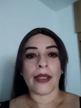 Snapshot of _Prinscarlet_ chatting on 03-18-25, 01:53 Prinscarlet online show from 03-18-25, 01:53