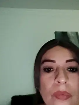 Snapshot of _Prinscarlet_ chatting on 03-23-25, 05:21 Prinscarlet online show from 03-23-25, 05:21