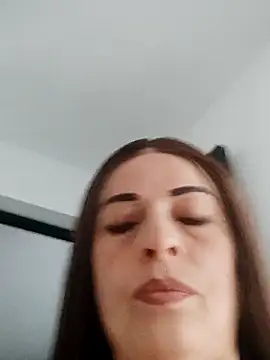 Snapshot of _Prinscarlet_ chatting on 09-27-25, 10:15 Prinscarlet online show from 09-27-25, 10:15