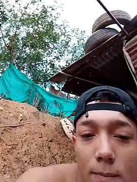 Snapshot of tayson_ chatting on 09-25-25, 11:14 tayson online show from 09-25-25, 11:14