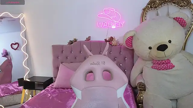 Jazmin tay online show from 03-08-25, 07:31