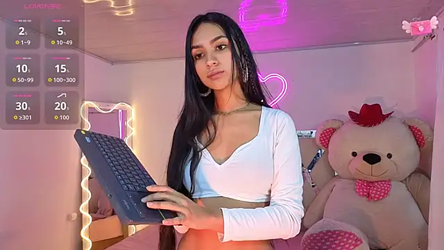 Jazmin tay online show from 10-12-25, 11:42