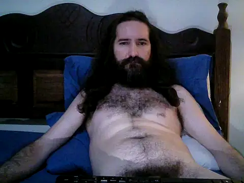 Snapshot of B3ard1991 chatting on 04-22-26, 12:13 B3ard1991 online show from 04-22-26, 12:13
