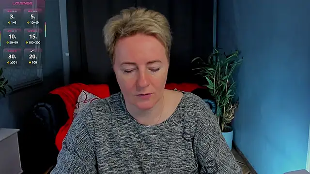 Snapshot of Nika_Smit chatting on 05-22-26, 08:53 Nika Smit online show from 05-22-26, 08:53